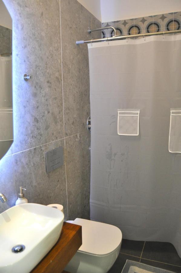 Apartment μελανθια M2