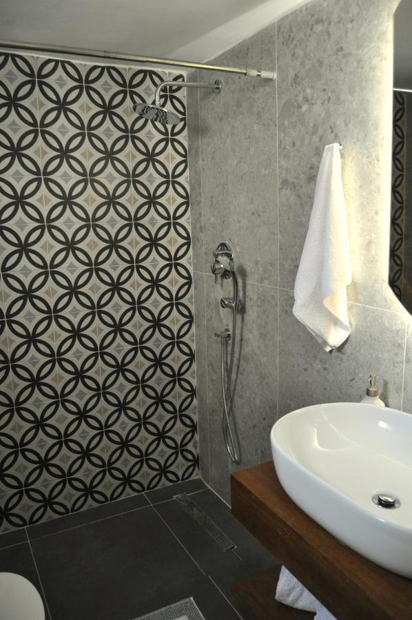 Apartment μελανθια M2 *